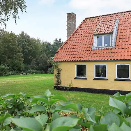 Charming Holiday In With Terrace *