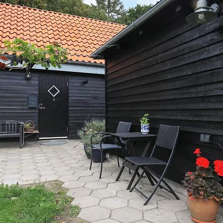 Charming Holiday In With Terrace Feriehus *