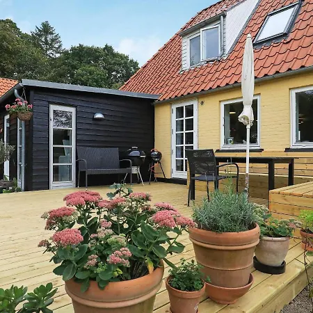 Charming Holiday In With Terrace Holiday home