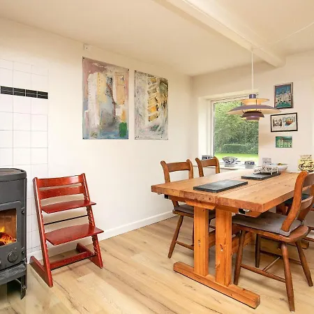 Feriehus Charming Holiday In With Terrace *